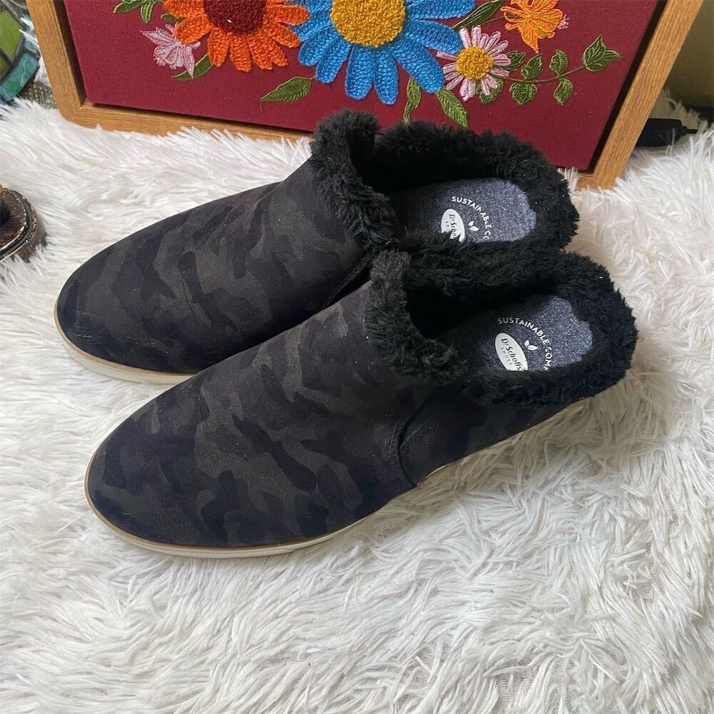 Dr. Scholl's Black Camo Slip-On Sneakers Faux Fur Lined Casual SZ 9.5